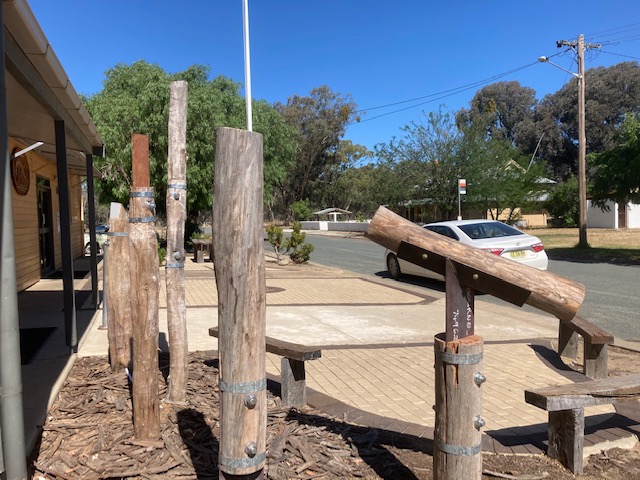 Models of the timber connections options were designed at 1:1 scale and installed outside the health clinic to assist with the community consultation and design phase.